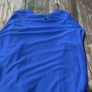 Women's Blue Long Sleeve Top